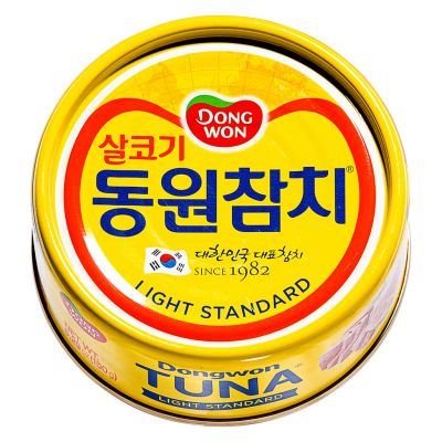 Dongwon chunk light tuna in oil, imported from the UK