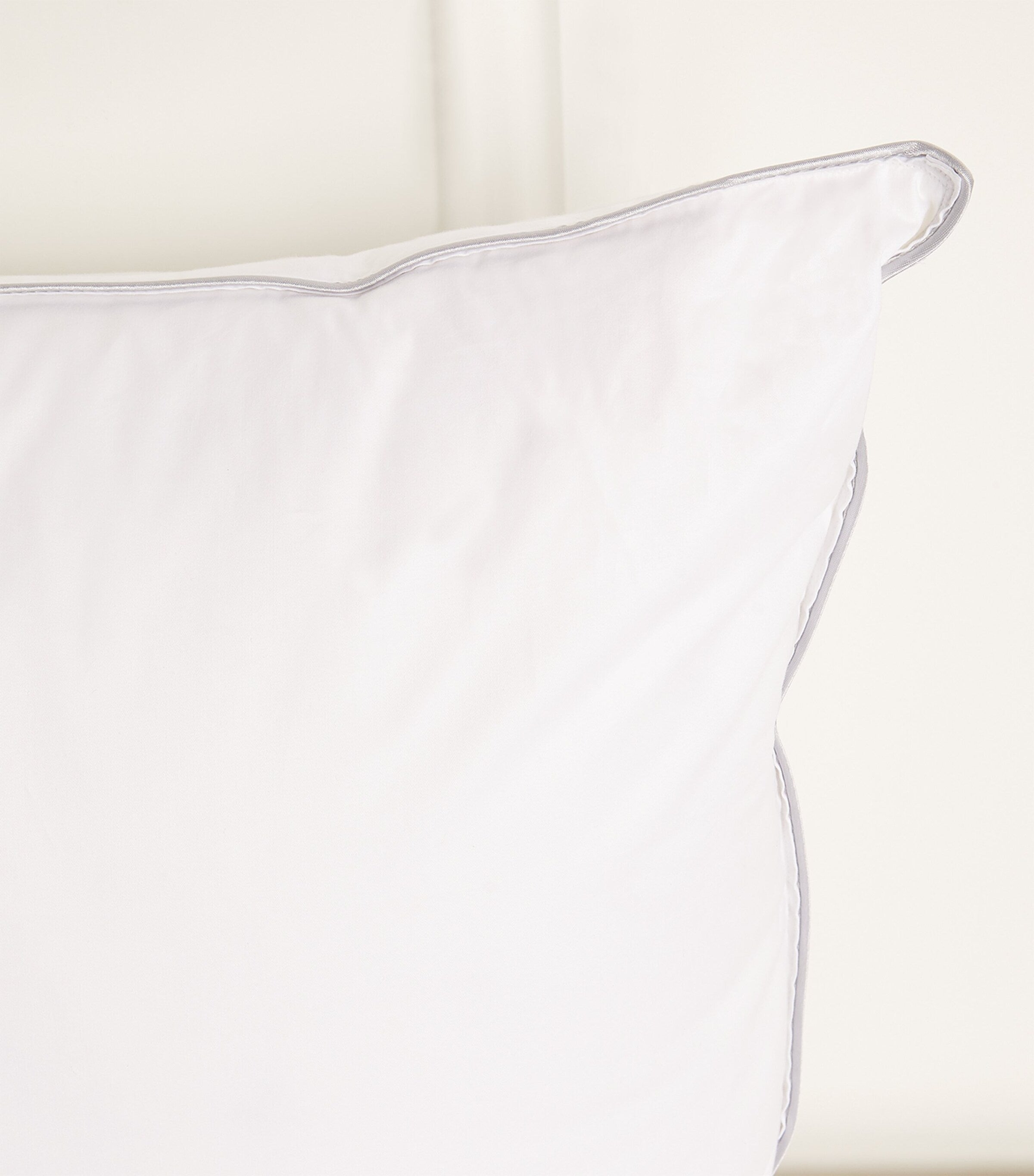 Firm Goose Down Pillow 51cm x 71cm
