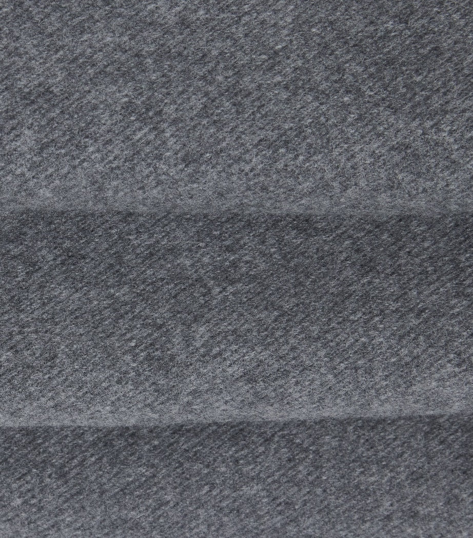 Harrods of London Valatzu reversible blanket 137cm x 180cm, UK version