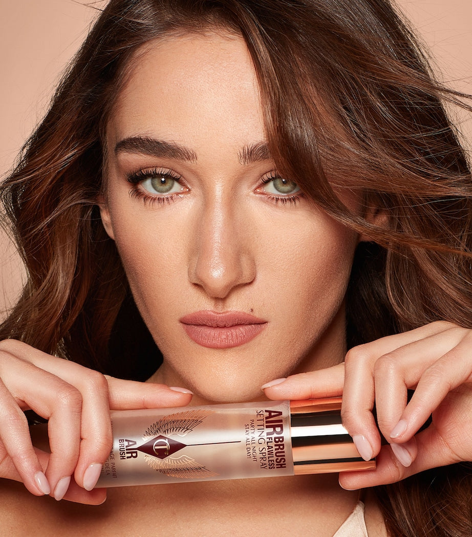 Charlotte Tilbury Airbrush Flawless setting spray 200ml - British product