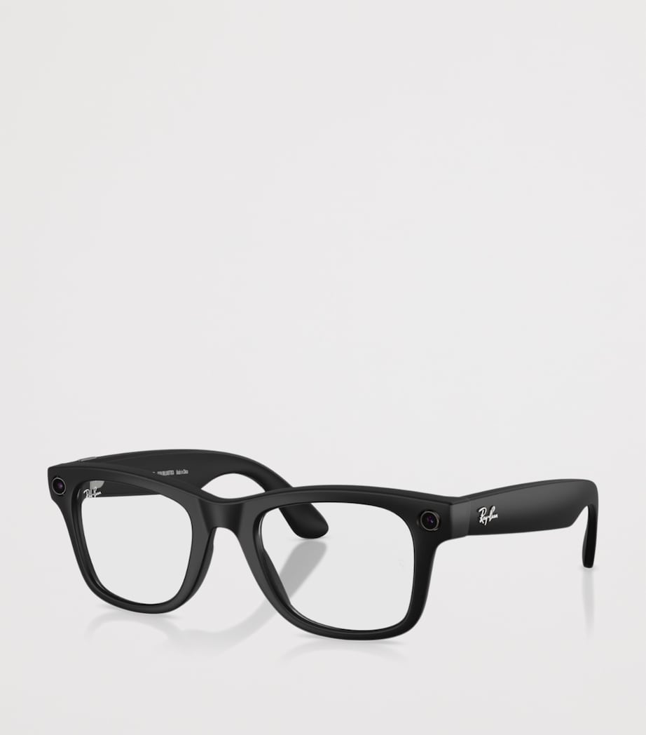 Ray-Ban Meta Wayfarer smart sunglasses with 12MP camera (British brand)