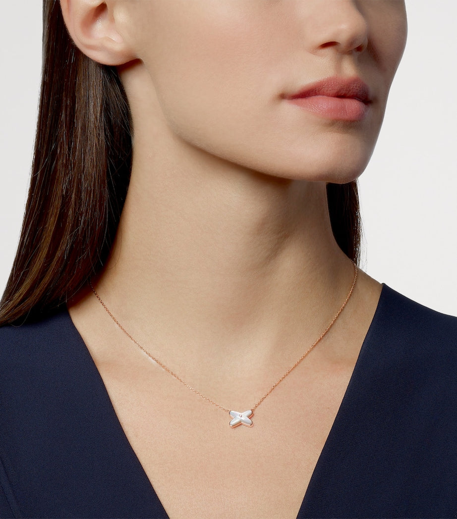 Chaumet Jeux de Liens pendant necklace in rose gold with mother-of-pearl, UK version