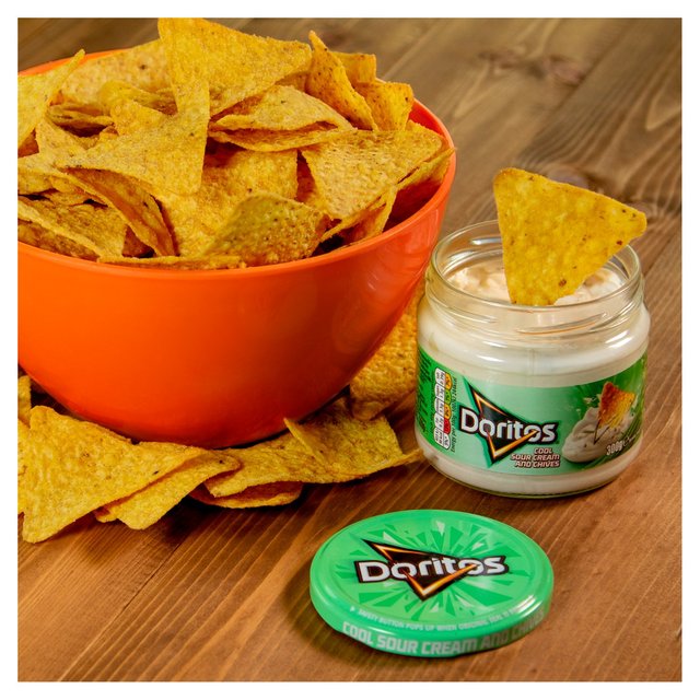 Doritos Cool Sour Cream & Chive Dip   280g GOODS M&S   