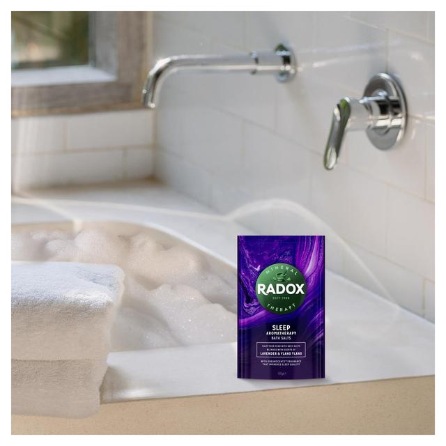 Radox Calm Your Mind Bath Salts   900g GOODS M&S   