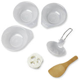 Streetwize camping cookware set with pans and accessories (British brand)