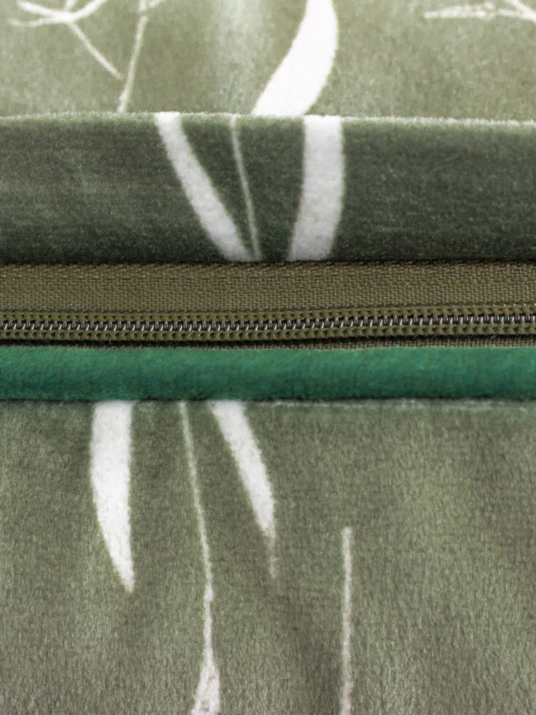Coussin furn. Fearne vert sauge avec motif de fougère (marque britannique)