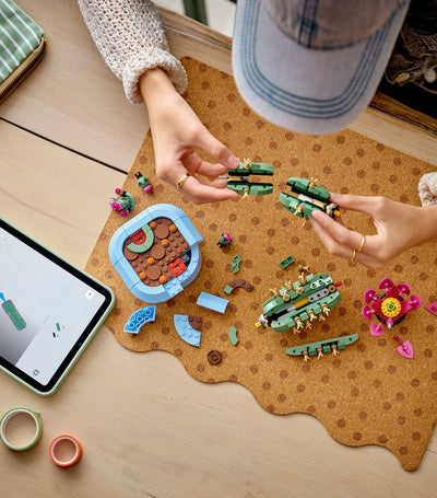 Harrods Lego Botanicals Blühender Kaktus Bauset 11509 - Online bei McGrocer kaufen