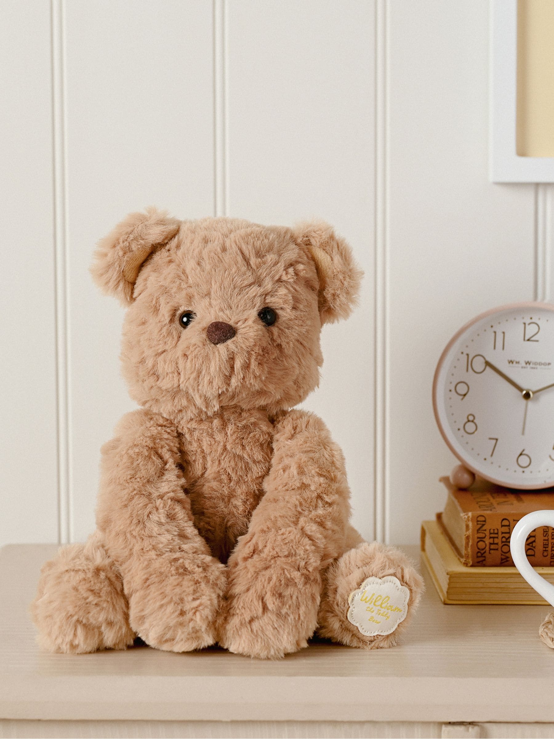 Widdop William plush sitting teddy bear 23cm, imported from the UK