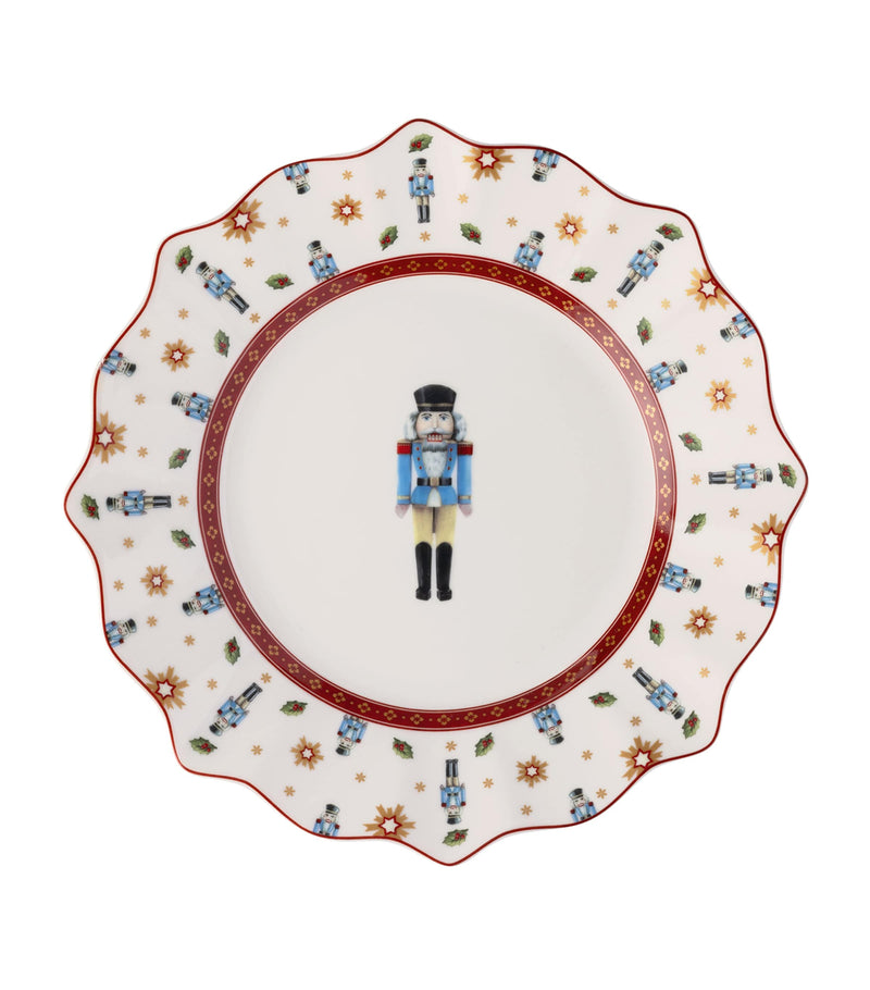 Villeroy & Boch porcelain breakfast set Nutcracker Toy's Delight 6-piece (British brand)