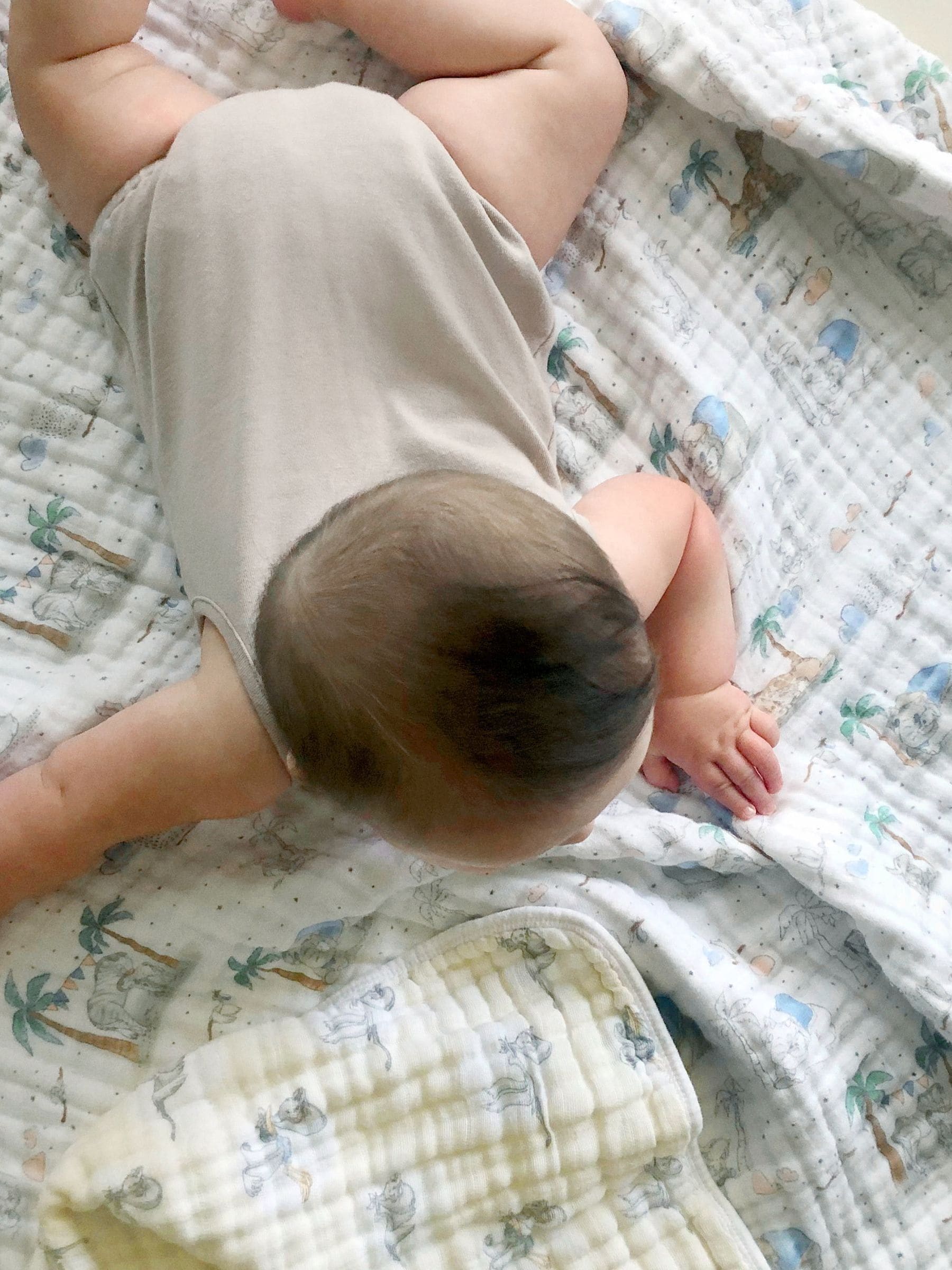 Aden + Anais white cotton baby blanket 120cm - British product