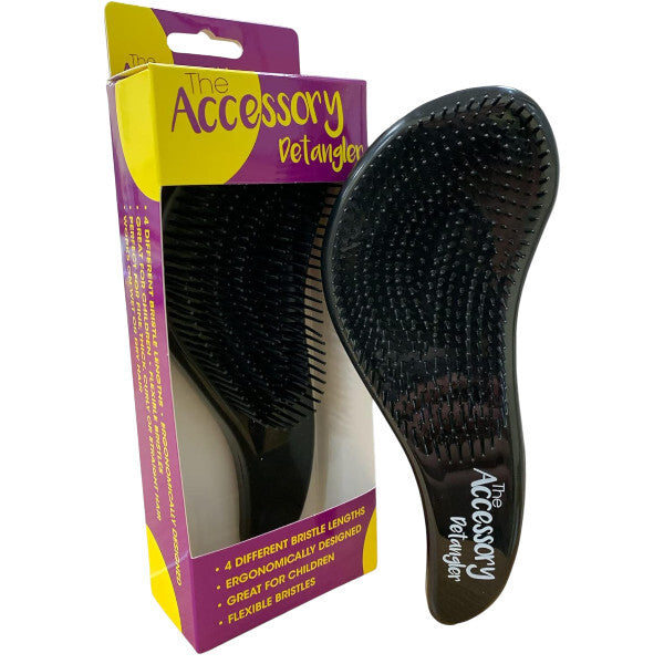 CS Beauty detangler hairbrush with flexible bristles (British brand)