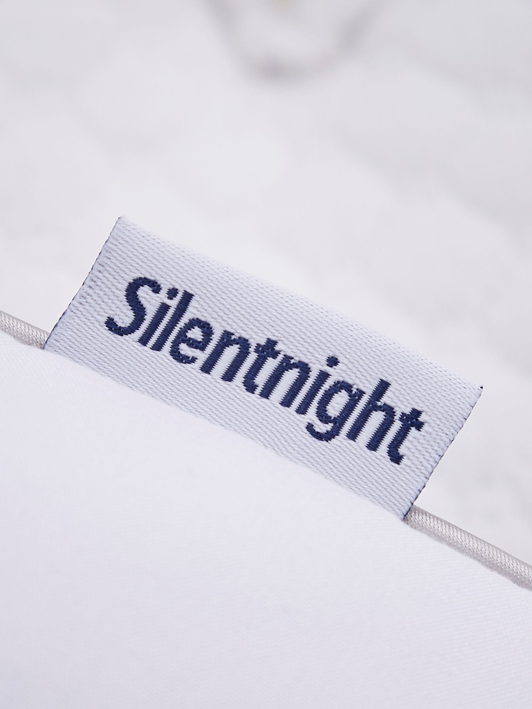 Silentnight So Snug Medium Pillows 2 Pack (British brand)