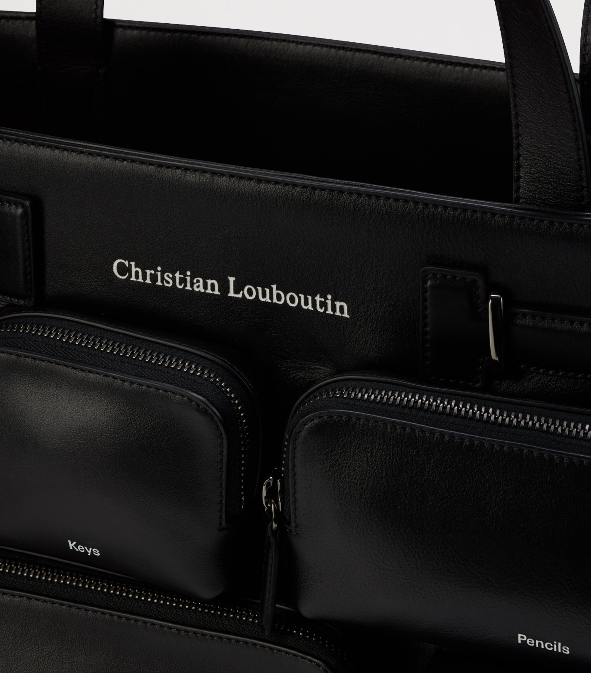حقيبة Christian Louboutin tactical leather tote bag، مستوردة من المملكة المتحدة