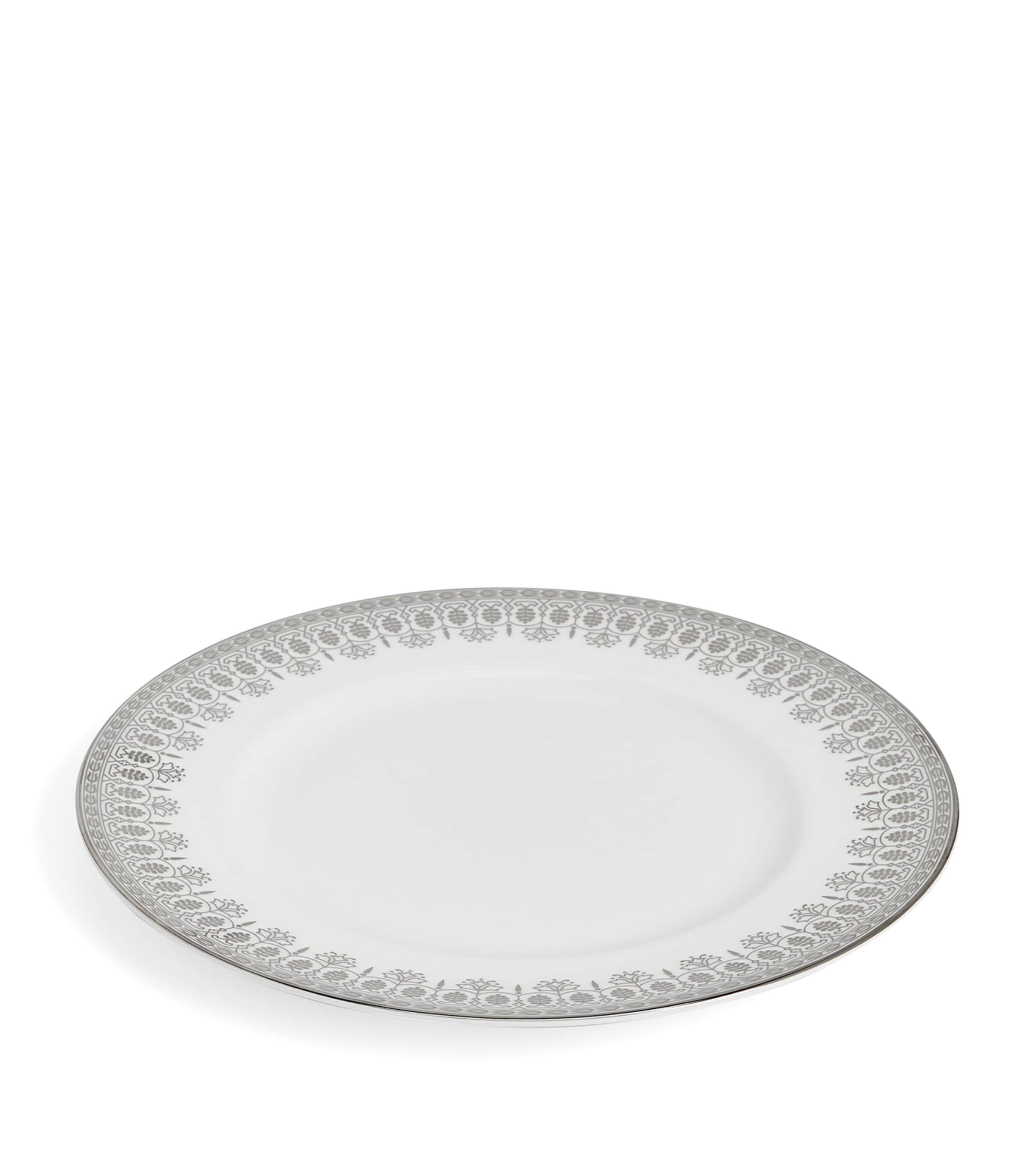 Wedgwood Silver Tonquin bone china plate 27cm (British brand)