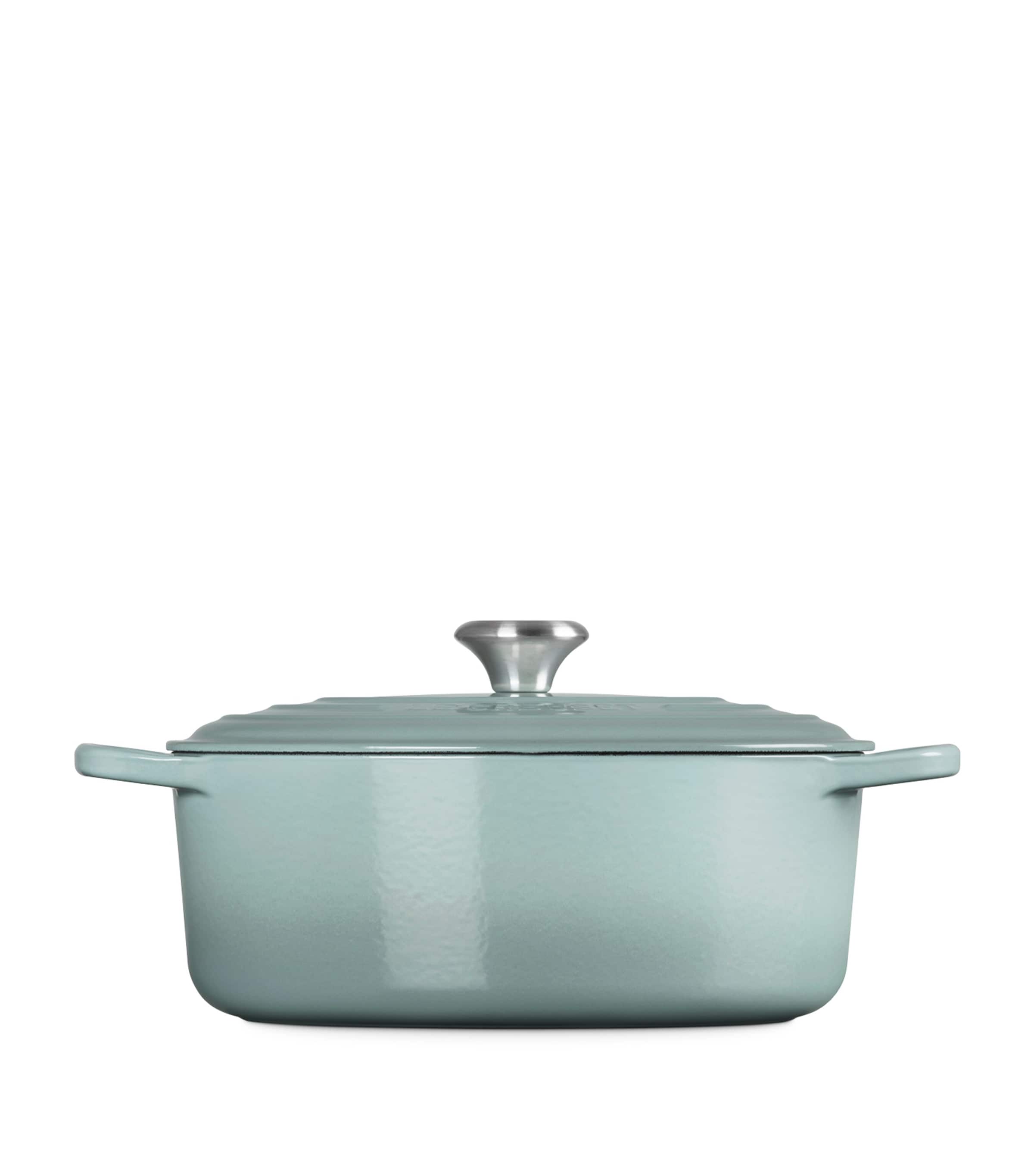 Le Creuset oval casserole dish 29cm, UK version
