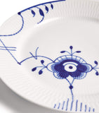Royal Copenhagen Blue Fluted Mega porcelain plate 27cm, imported from the UK
