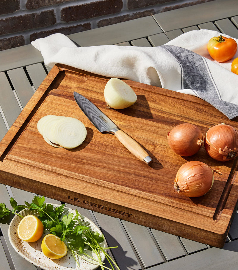 Le Creuset acacia wood chopping and serving board 50cm, UK version