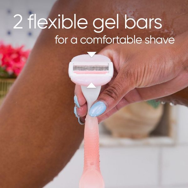 Venus Comfortglide Spa Breeze Razor - 8 Blades GOODS Superdrug   