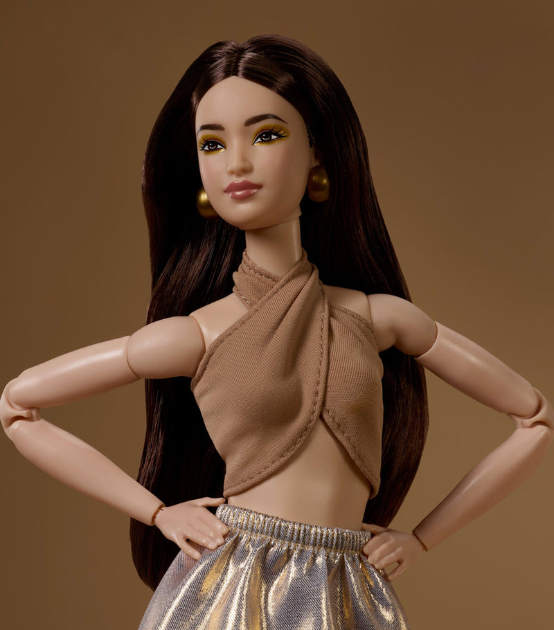 Barbie doll Basics Model 06 33cm (British brand)