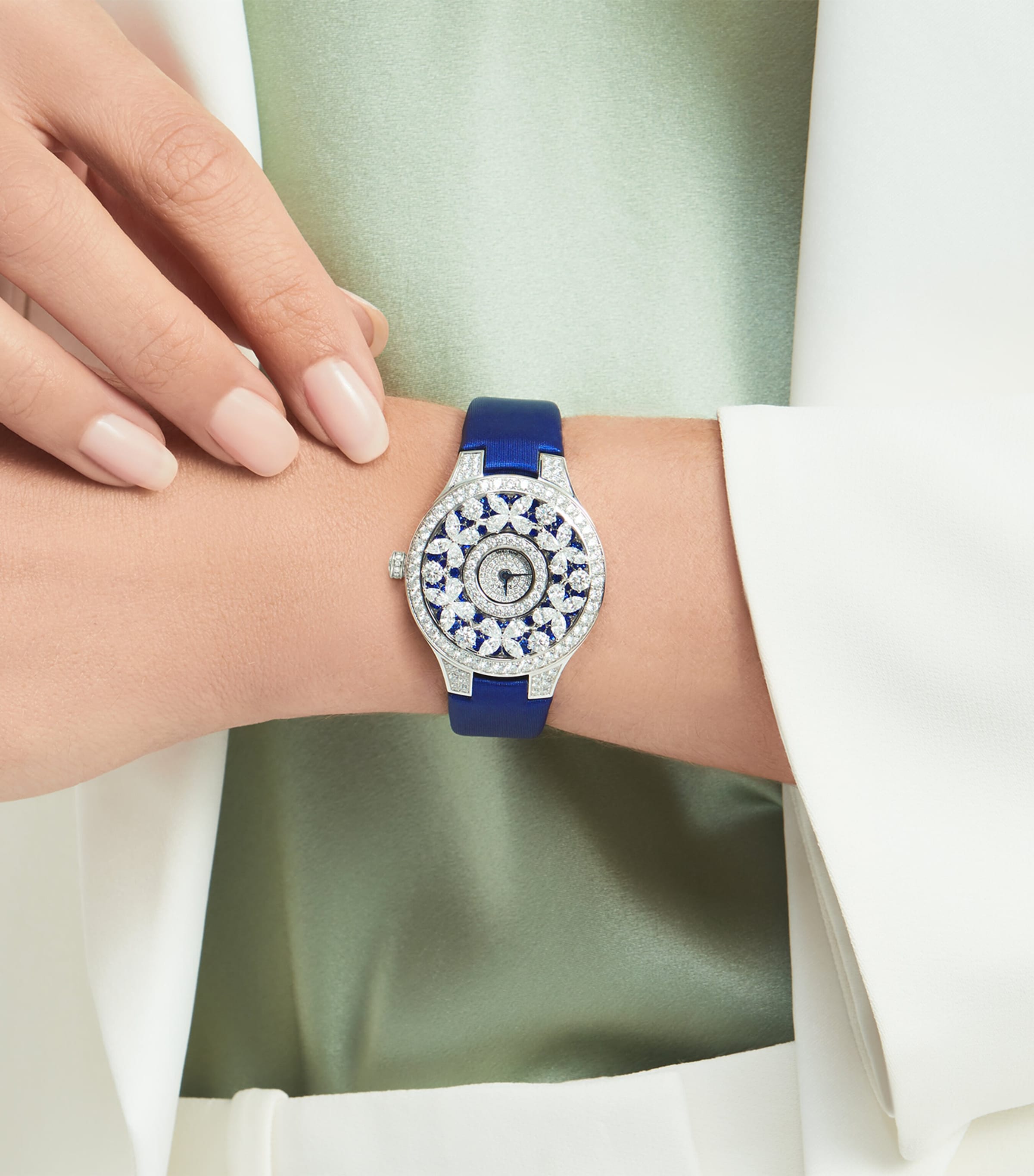 Graff white gold diamond sapphire butterfly watch 33mm (British brand)