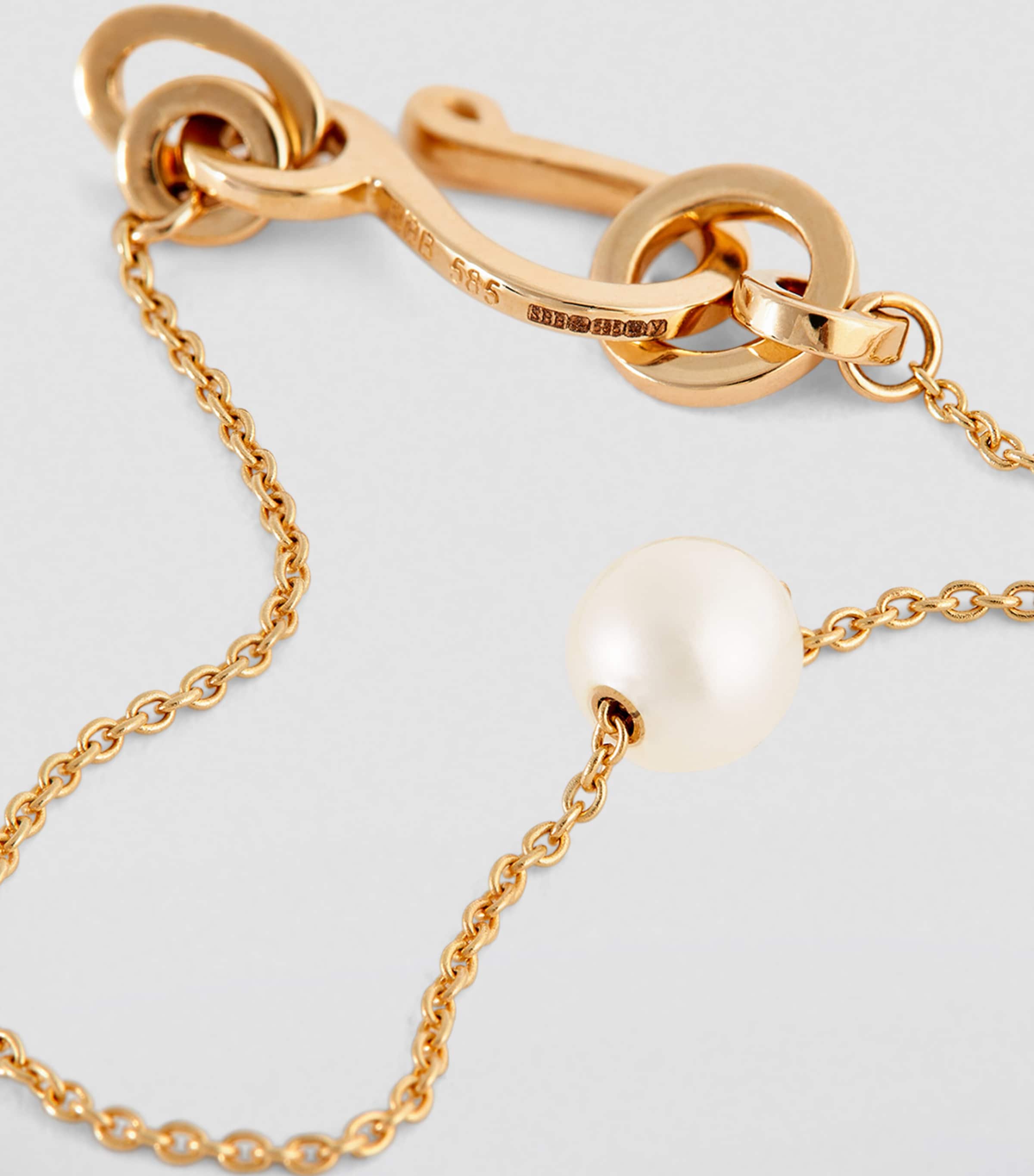 Sophie Bille Brahe Stella bracelet pearl yellow gold (British brand)