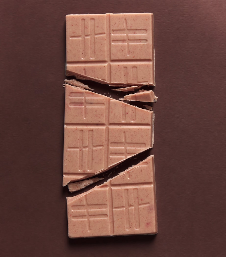 Harrods white chocolate raspberry bar 80g - British product
