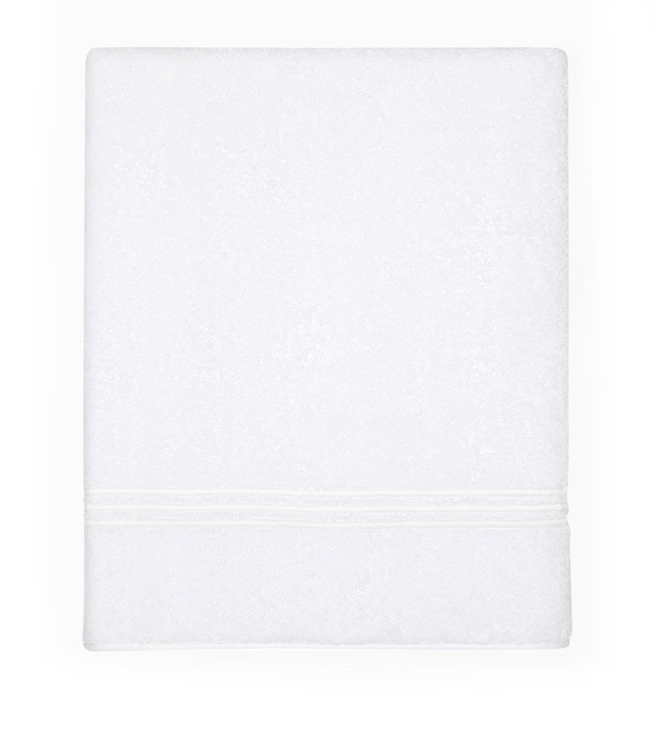Pratesi Tre Righe bath sheet 100x180cm, imported from the UK