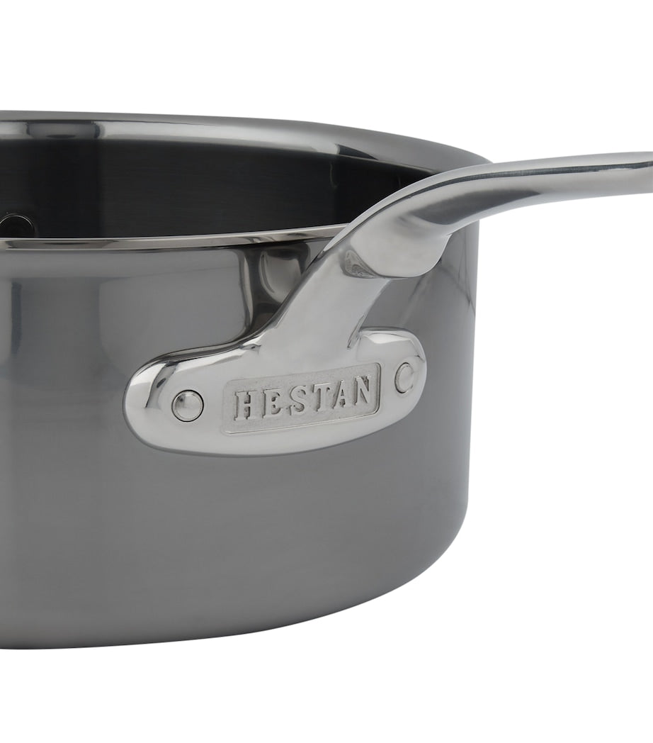 Hestan saucepan with helper handle 22cm, UK version