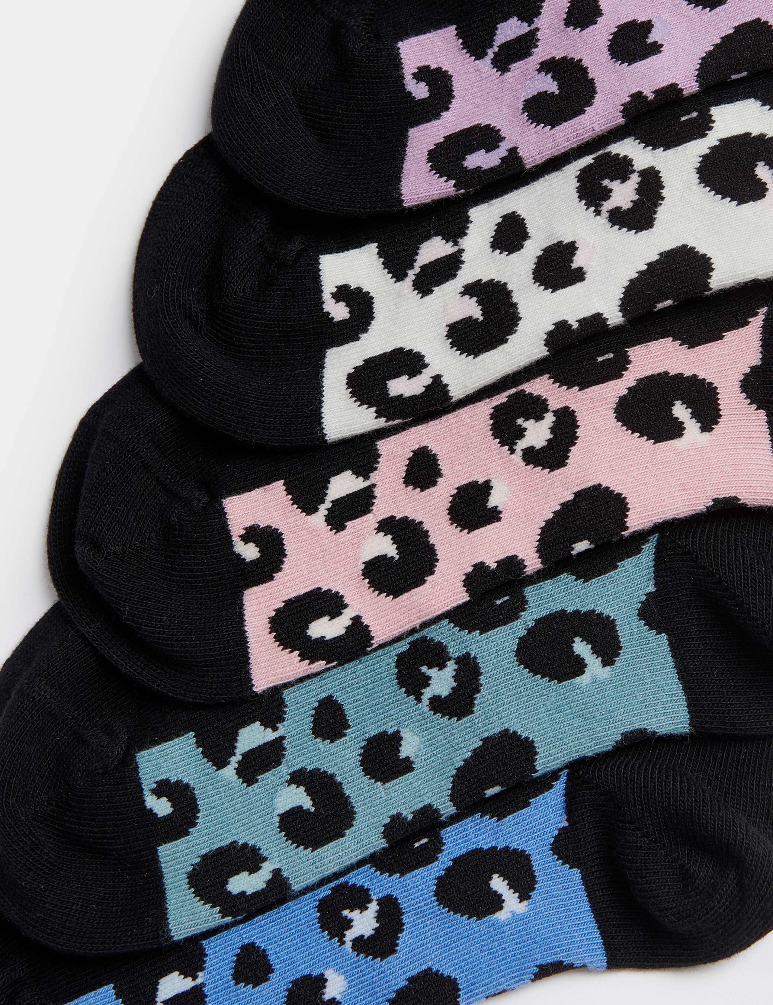 Leopard socks 5 pack size 6-7, UK version