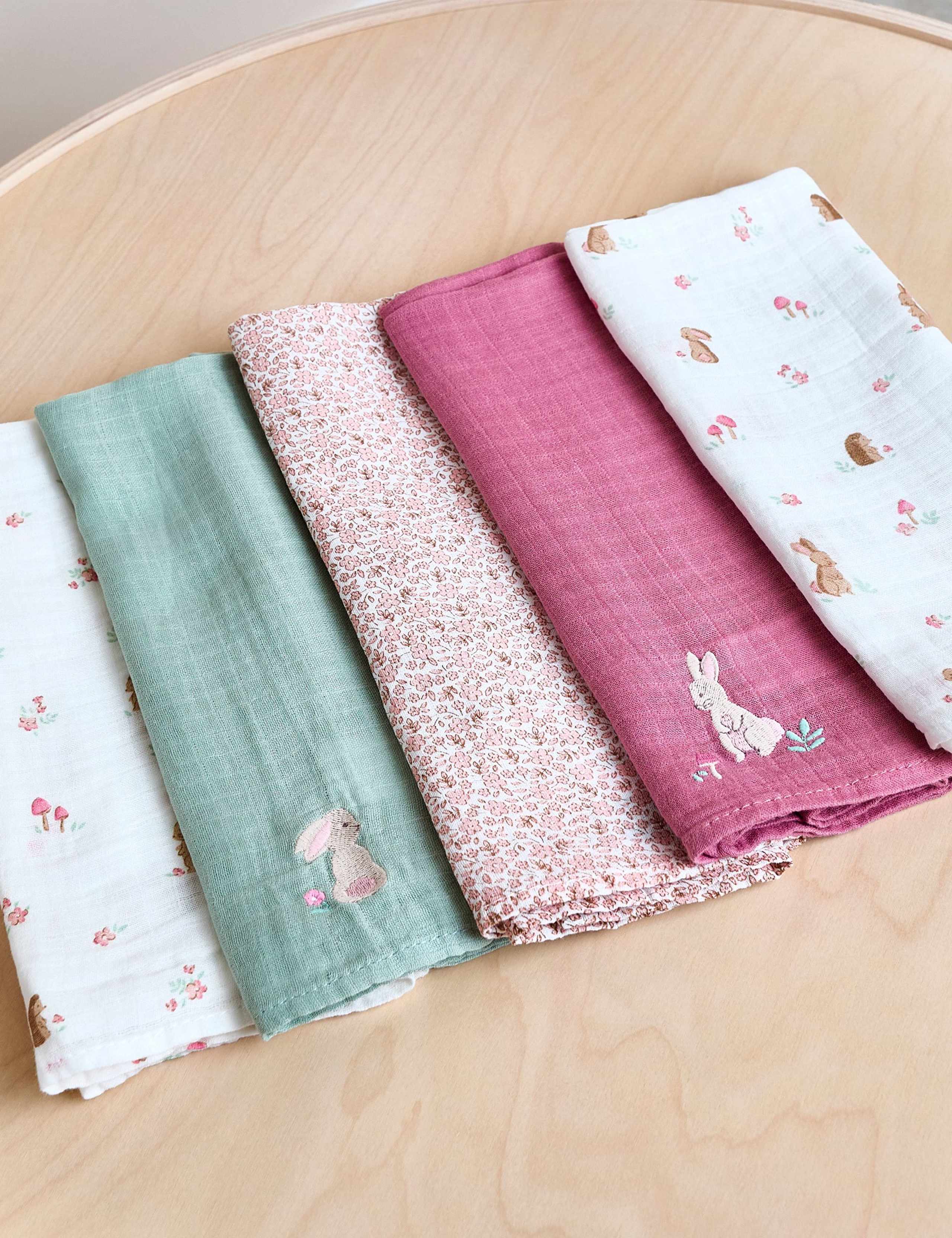JoJo Maman Bébé 5 pack woodland muslin squares (British brand)