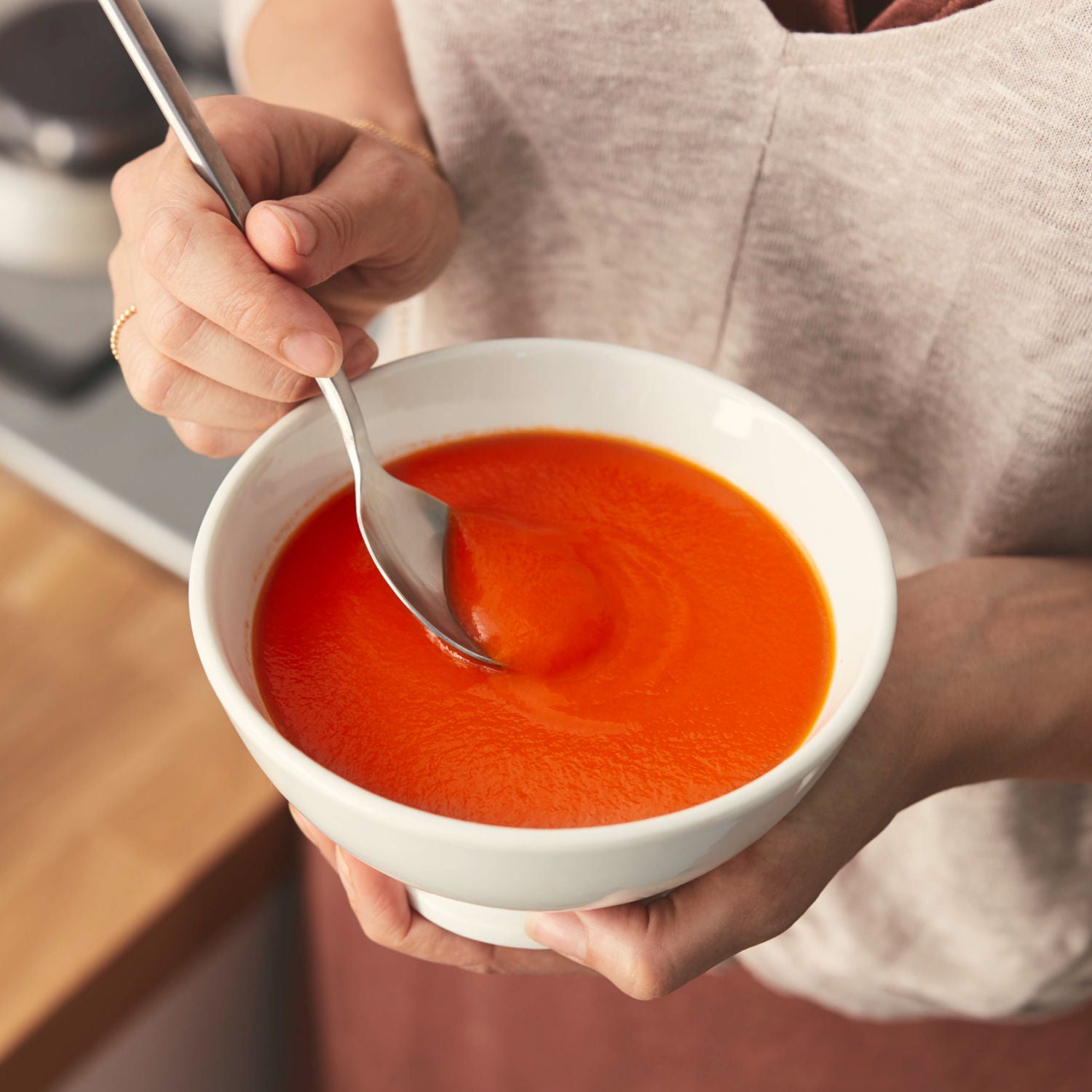 Heinz Cream of Tomato Soup 400g can, UK version