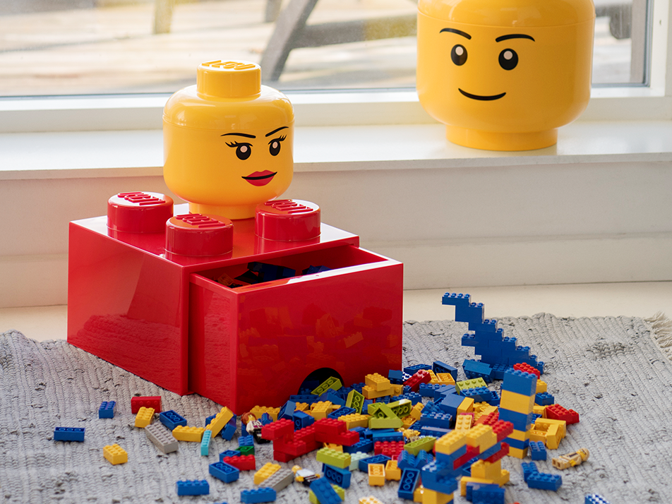 LEGO Storage Head Mini Girl, UK version storage brick container