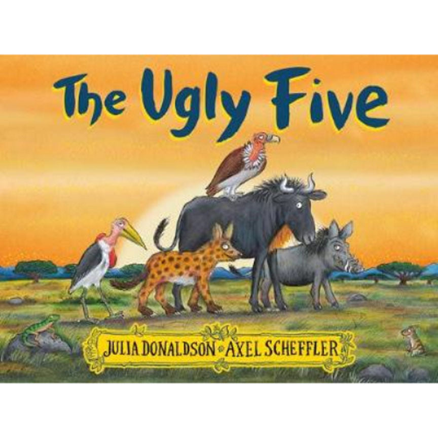 Paperback The Ugly Five by Axel Scheffler