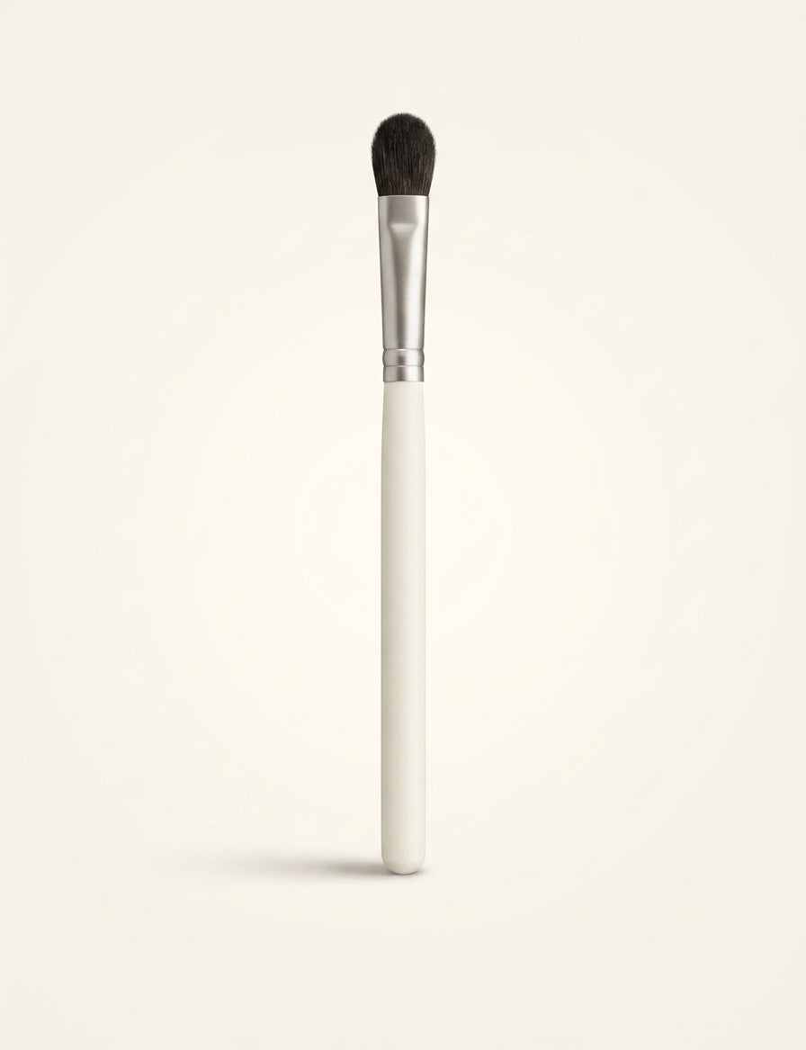 Hermès Rouge lip brush with wooden handle - British product