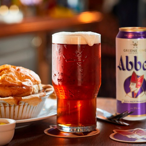 Greene King Abbot Ale Rich & Malty premium ale - British product