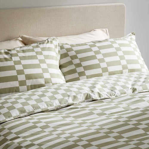 M&S bedding set geometric green super king size (British brand)
