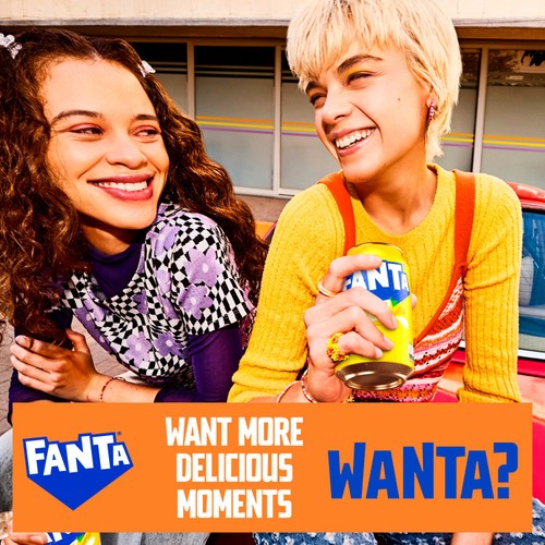 Fanta Lemon soft drink 8 x 330ml - British product