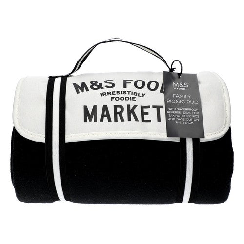 M&S family picnic rug 175x135cm waterproof reverse, imported from the UK