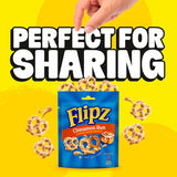 Flipz cinnamon bun flavour coated pretzels 90g - British product