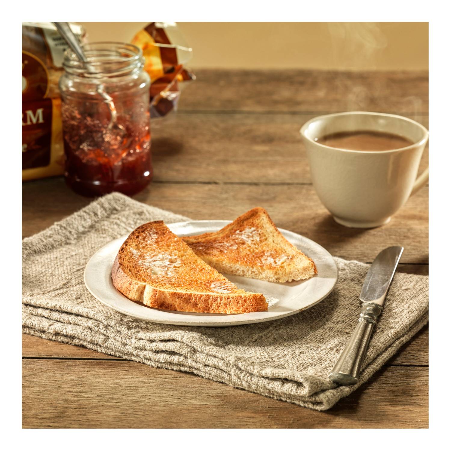 Hovis wheatgerm bread 400g, imported from the UK