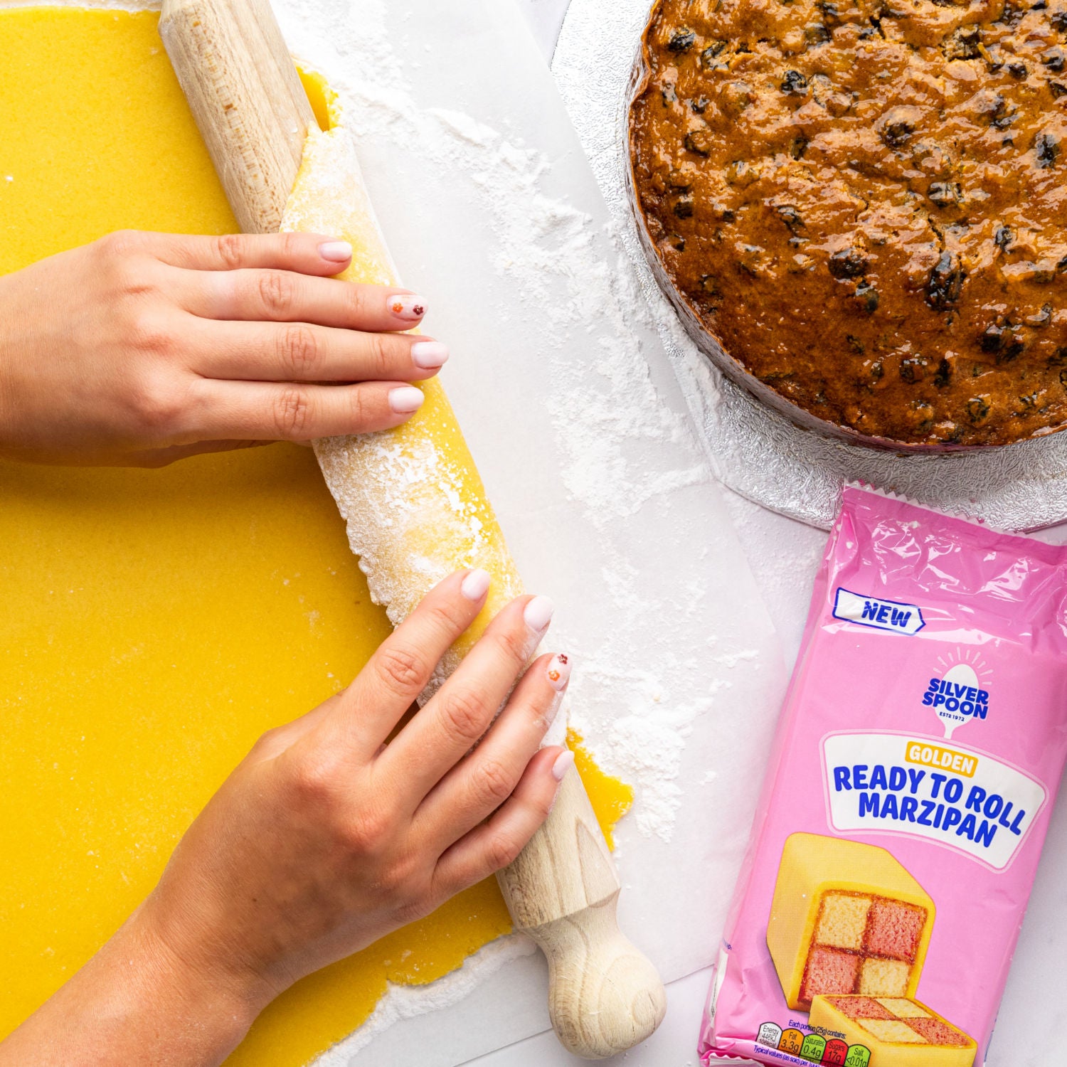 Silver Spoon Golden Ready to Roll Marzipan 500g (British brand)