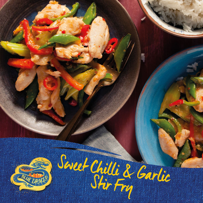 Blue Dragon sweet chilli and garlic stir fry sauce 120g - British product
