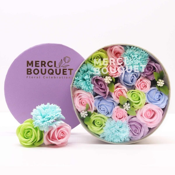 Merci Boutique soap bouquet Blue Dream Round (British brand)