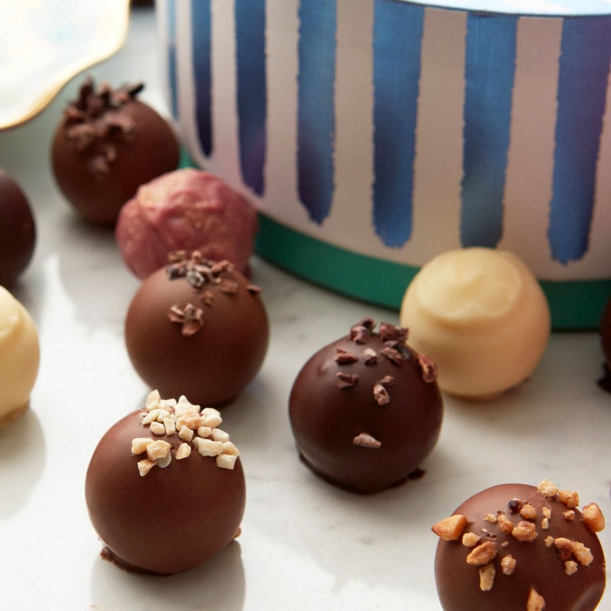 Fortnum's chocolate truffles alcohol-free 590g (British brand)