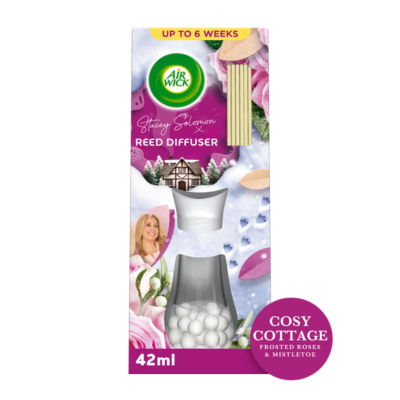 Air Wick Cosy Cottage reed diffuser 42ml, UK version