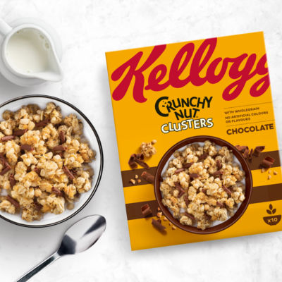 Kellogg's Crunchy Nut Chocolate Clusters Breakfast Cereal 400g