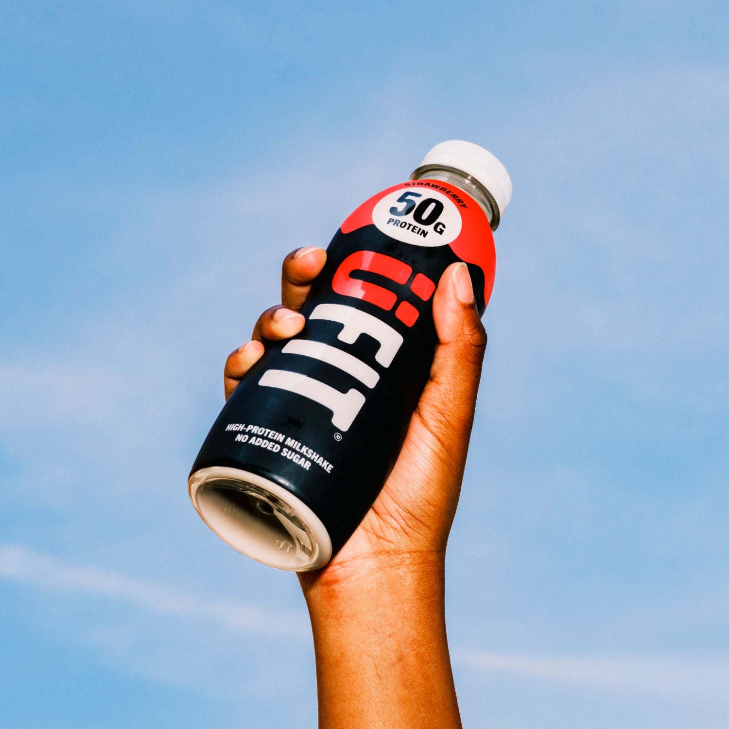 UFIT strawberry high-protein milkshake 500ml (British brand)