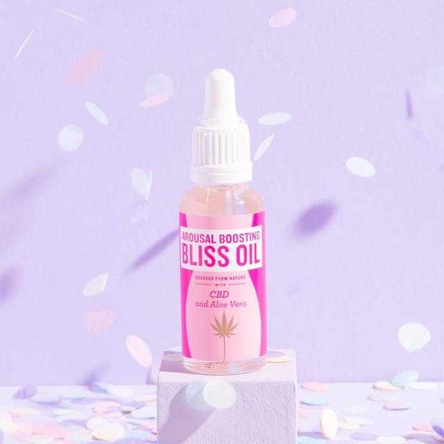 Woowoo CBD Arousal Boosting Bliss Oil   30ml GOODS M&S   