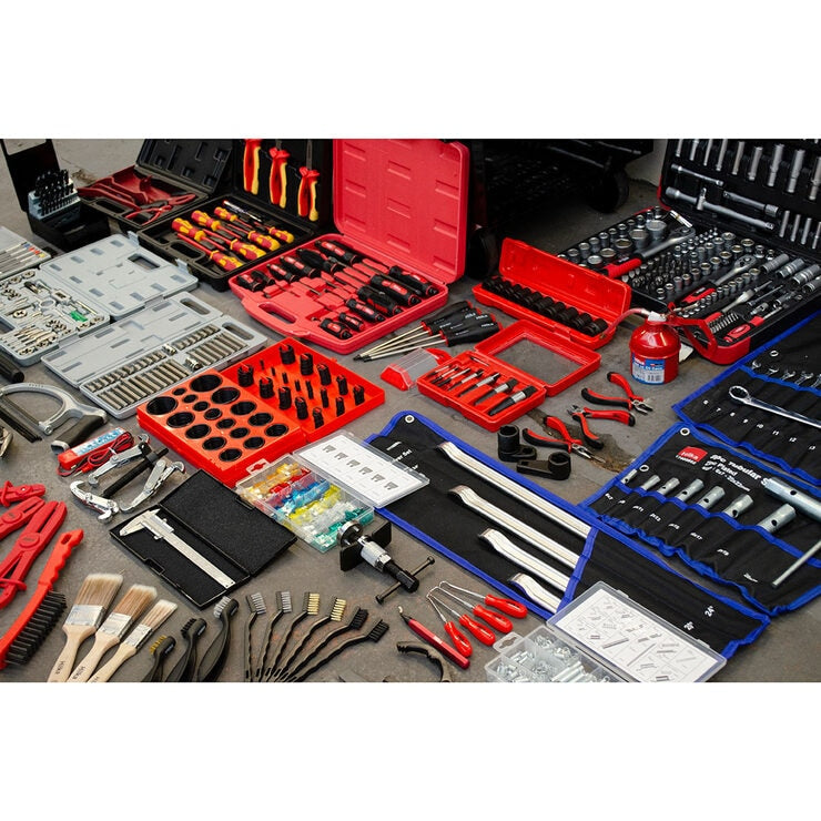 Hilka 1730 piece mechanics tool kit with 15-drawer chest, UK version