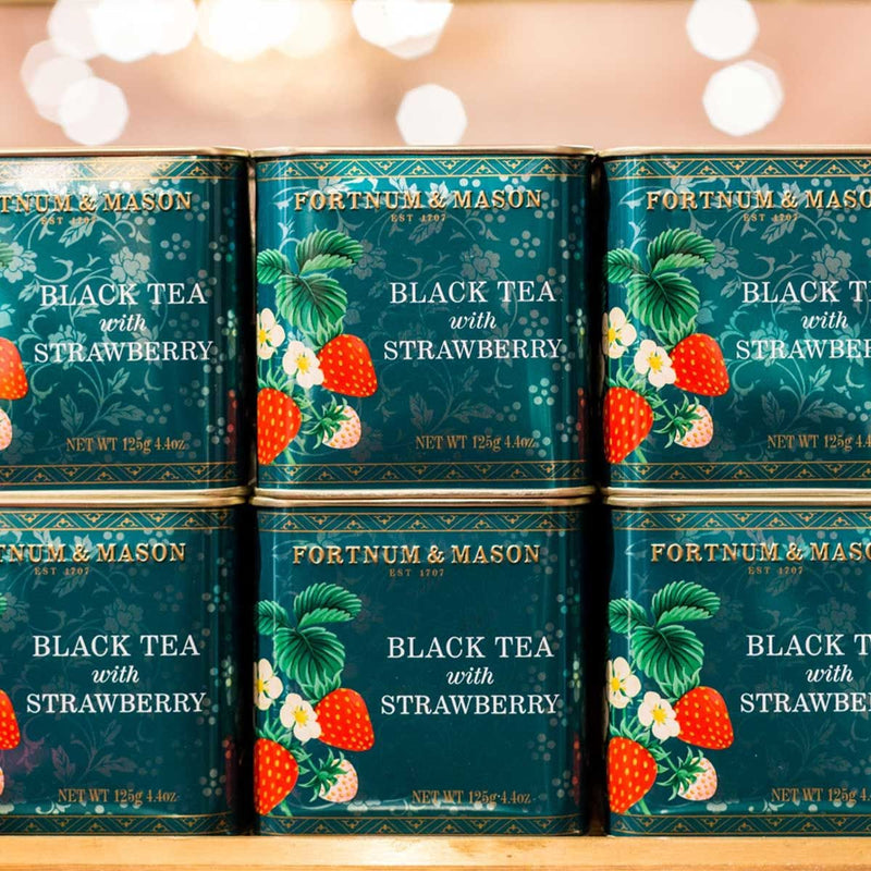 Black tea with strawberry loose leaf caddy 125g, UK version